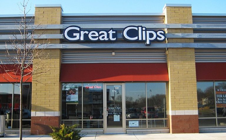 Does Great Clips Take Apple Pay?